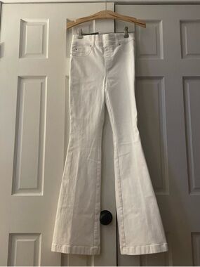 NWT Spanx Women’s Flare Jeans Small White Pull On
